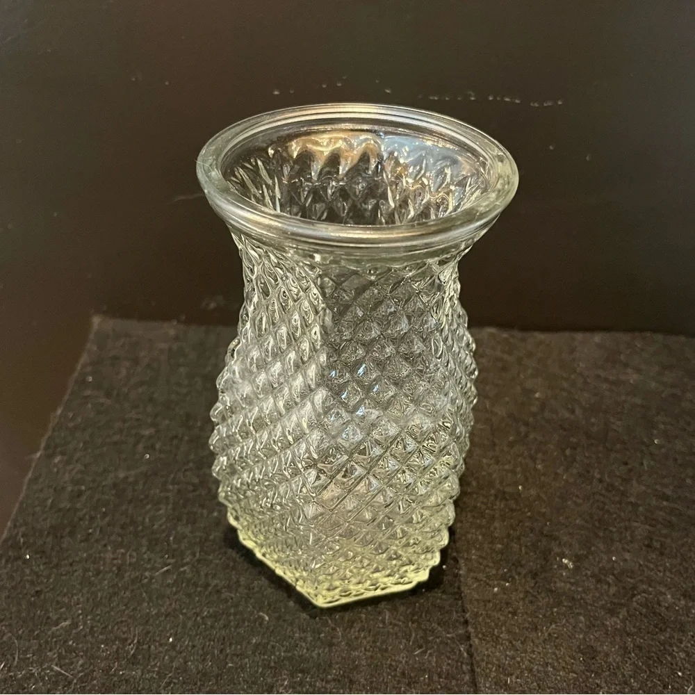 Vintage Hoosier Glass Diamond Point Hobnail Glass Vase - Clear - Picture 6 of 13